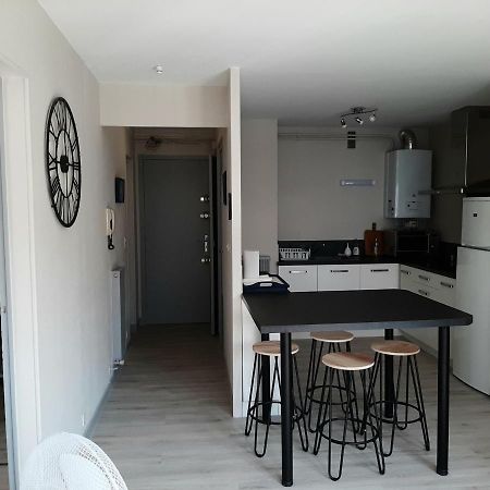 Appartement Confortable En Plein Centre De Saint-Jean-De-Luz, A Deux Pas De La Plage Et Des Commerces - Fr-1-239-586 Exterior foto