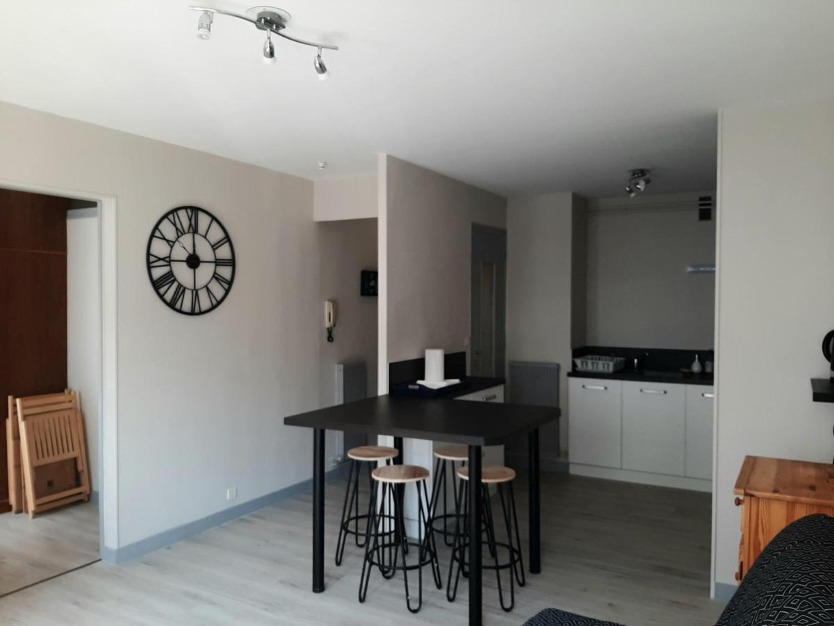 Appartement Confortable En Plein Centre De Saint-Jean-De-Luz, A Deux Pas De La Plage Et Des Commerces - Fr-1-239-586 Exterior foto